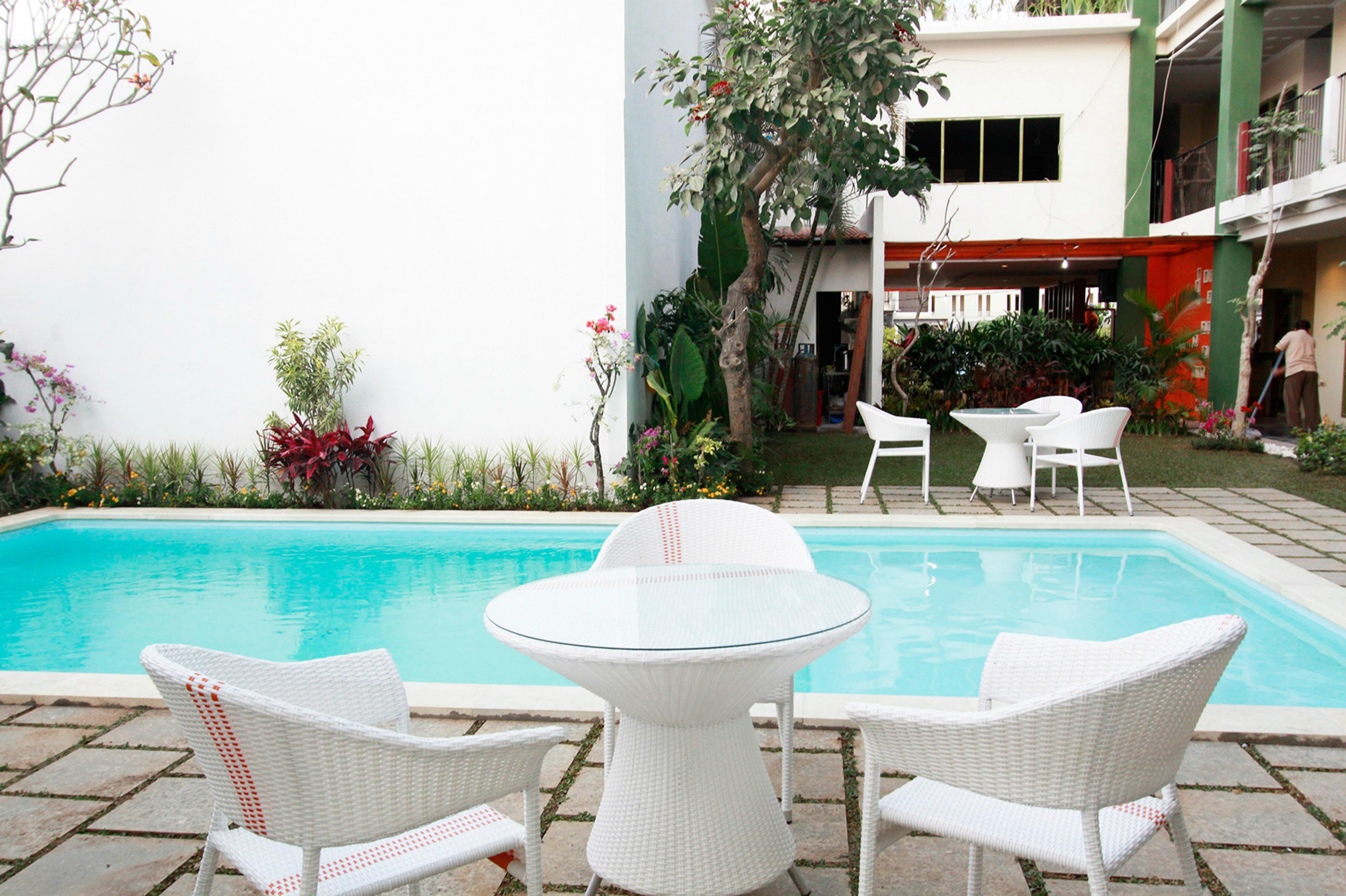 Spazzio Bali Hotel Кута Экстерьер фото